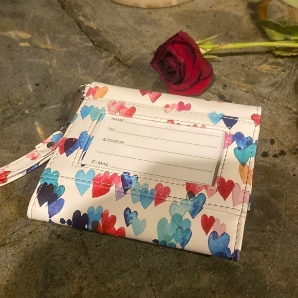 Heart wristlet Pinpac 💕💕💕​ - Picture 3 of 8